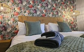 Motheo Adventure Farm Resort And Spa